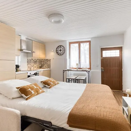 Maison Cosy Aux Tons Chaleureux - Paris * Saclay